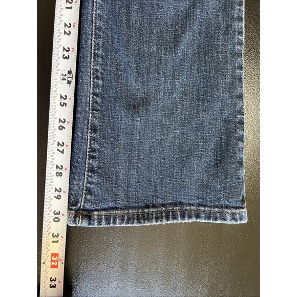 Levis Jeans Womens 8 Blue 515 Bootcut Stretch Denim 30" Inseam Embroidered - Picture 16 of 16